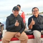 BUPATI SAAT KE PULAU OWI