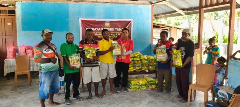 RESES DENGAN DPR PAPUA DI PULAU NUSI